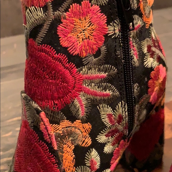 SOLD - Picture 2 of 6